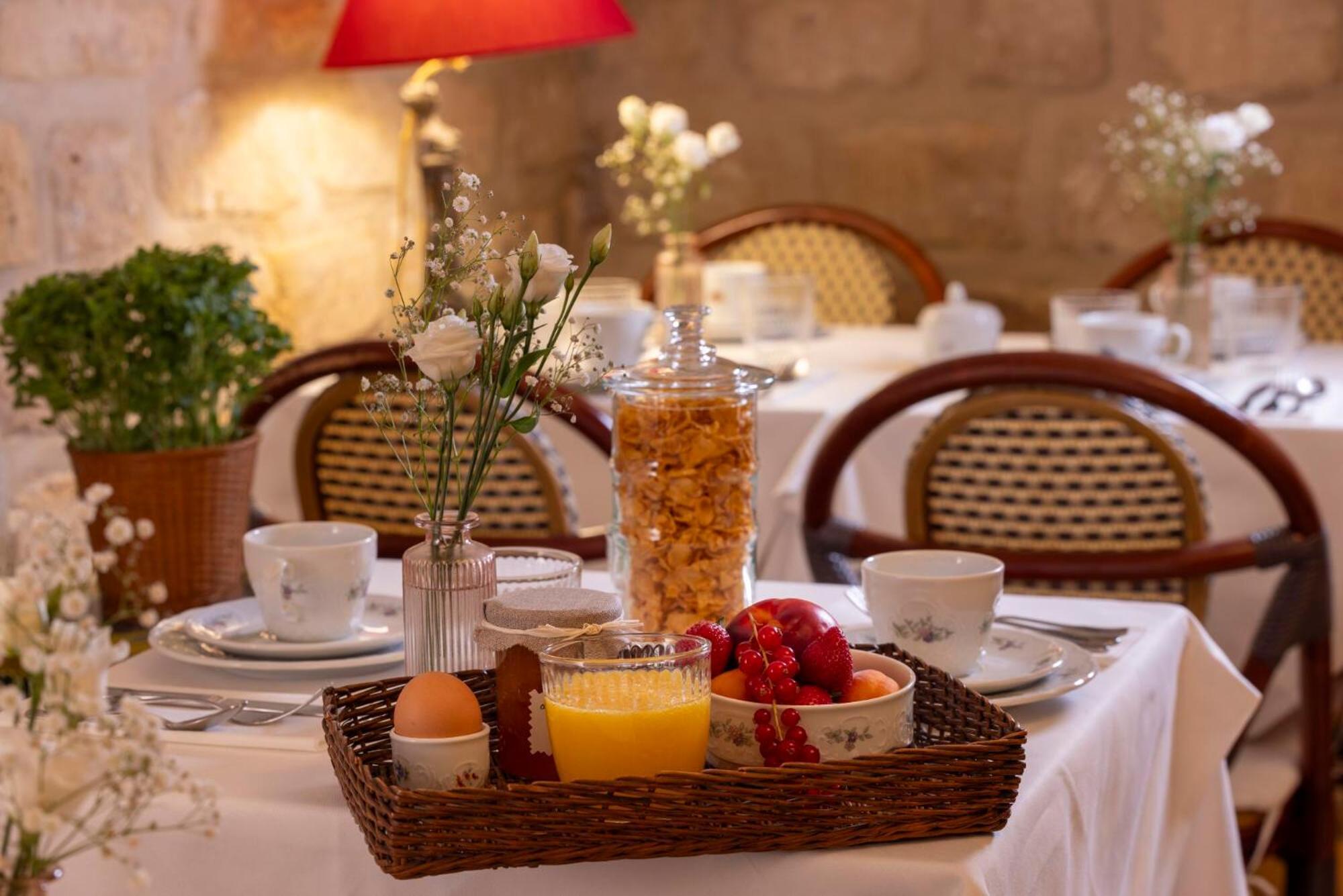Hotel Le Saint Gregoire Paryż Zewnętrze zdjęcie