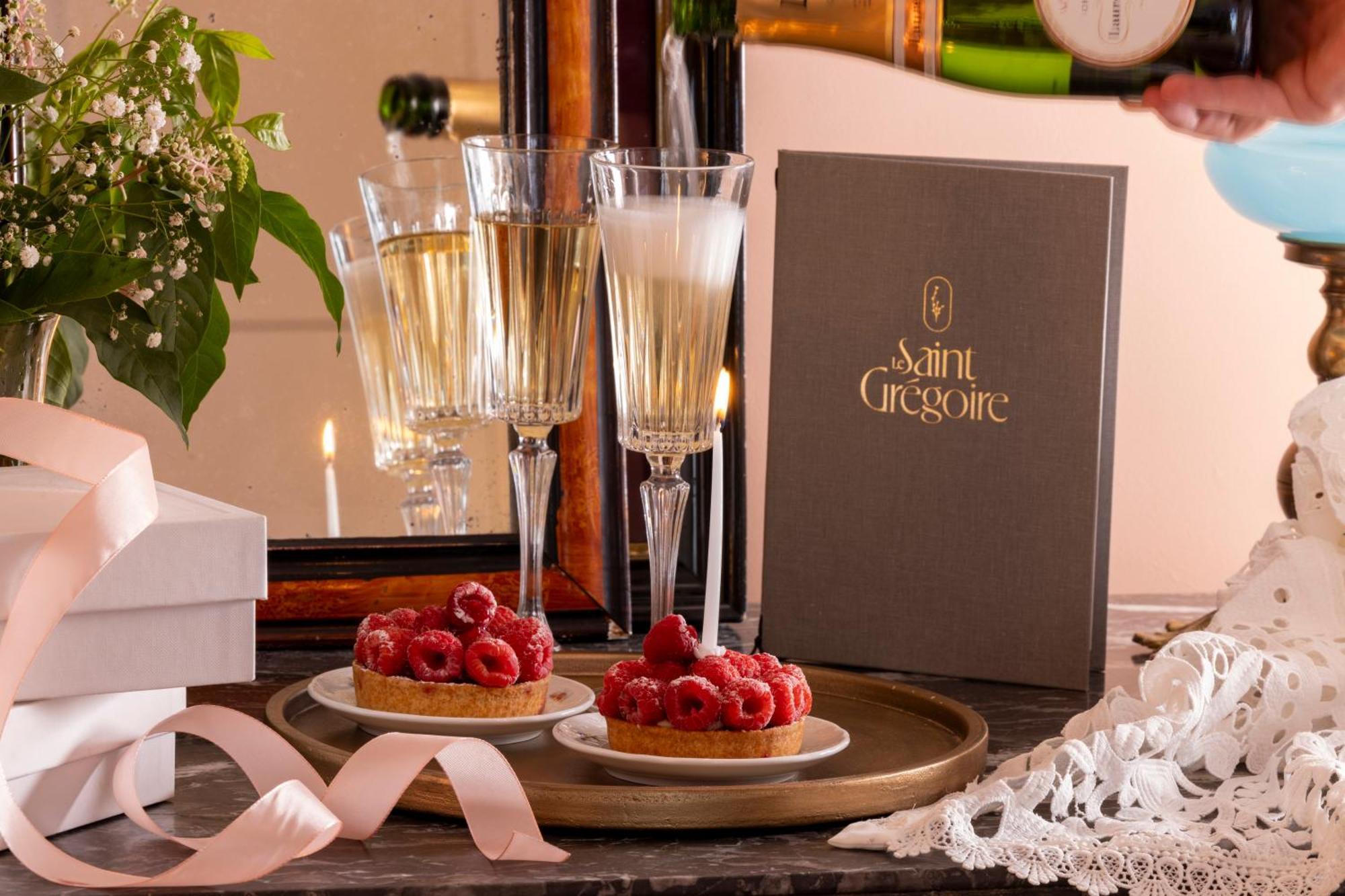 Hotel Le Saint Gregoire Paryż Zewnętrze zdjęcie